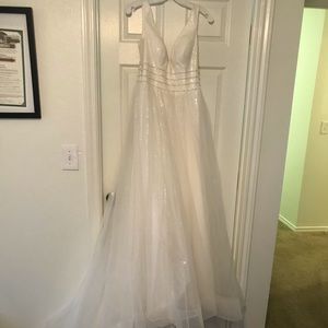 Wedding dress size 6